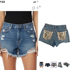 Forever 21 Denim Frayed Woman’s Shorts Size 27